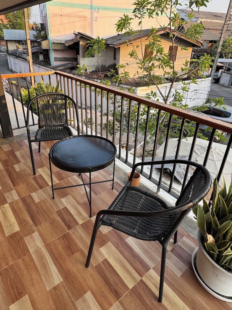Lanna Haven Hotel 35/50