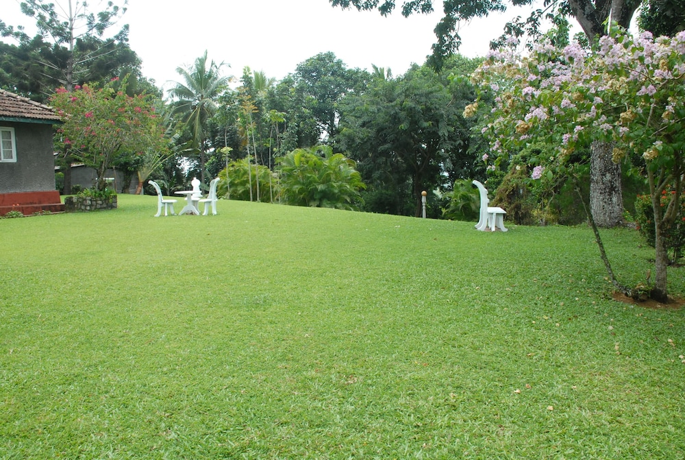 The Bungalow At Pantiya Estate 11/19