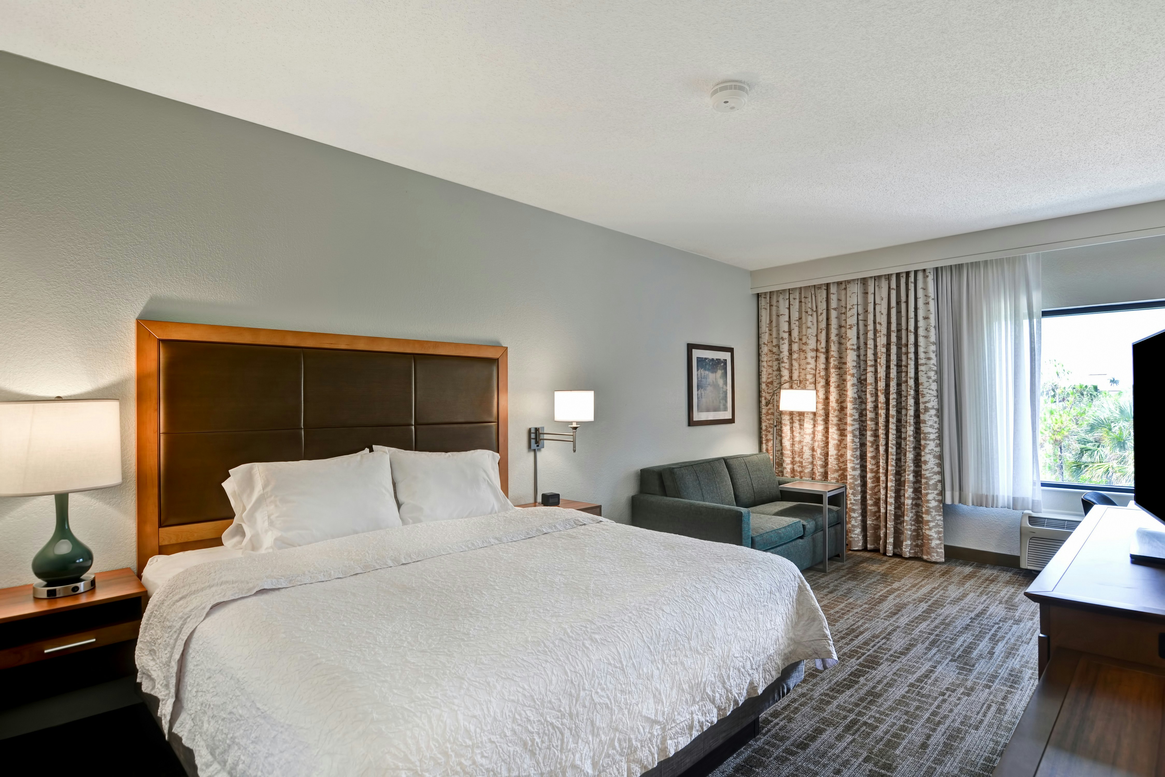 Standard, King Bed