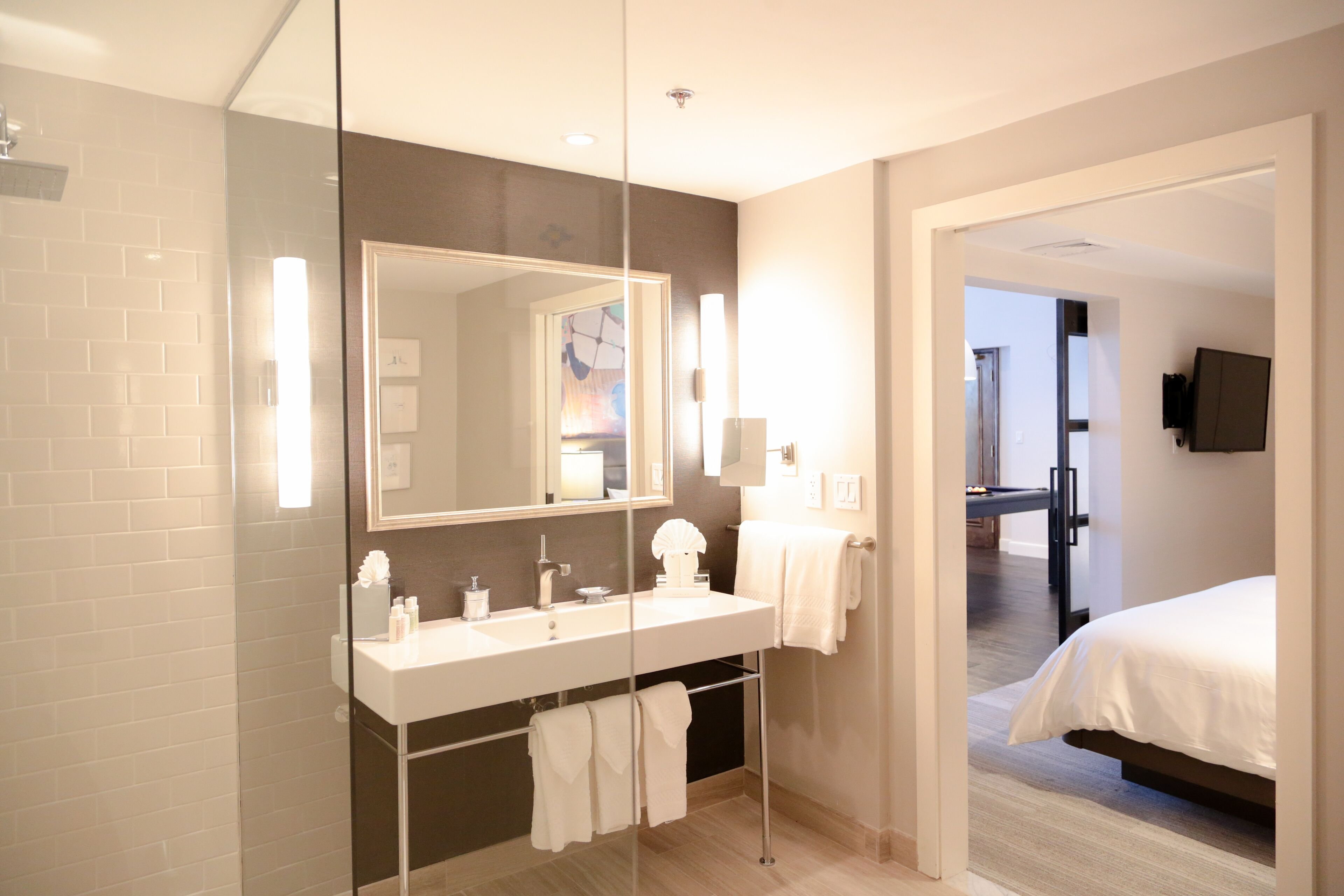 Loft, Suite