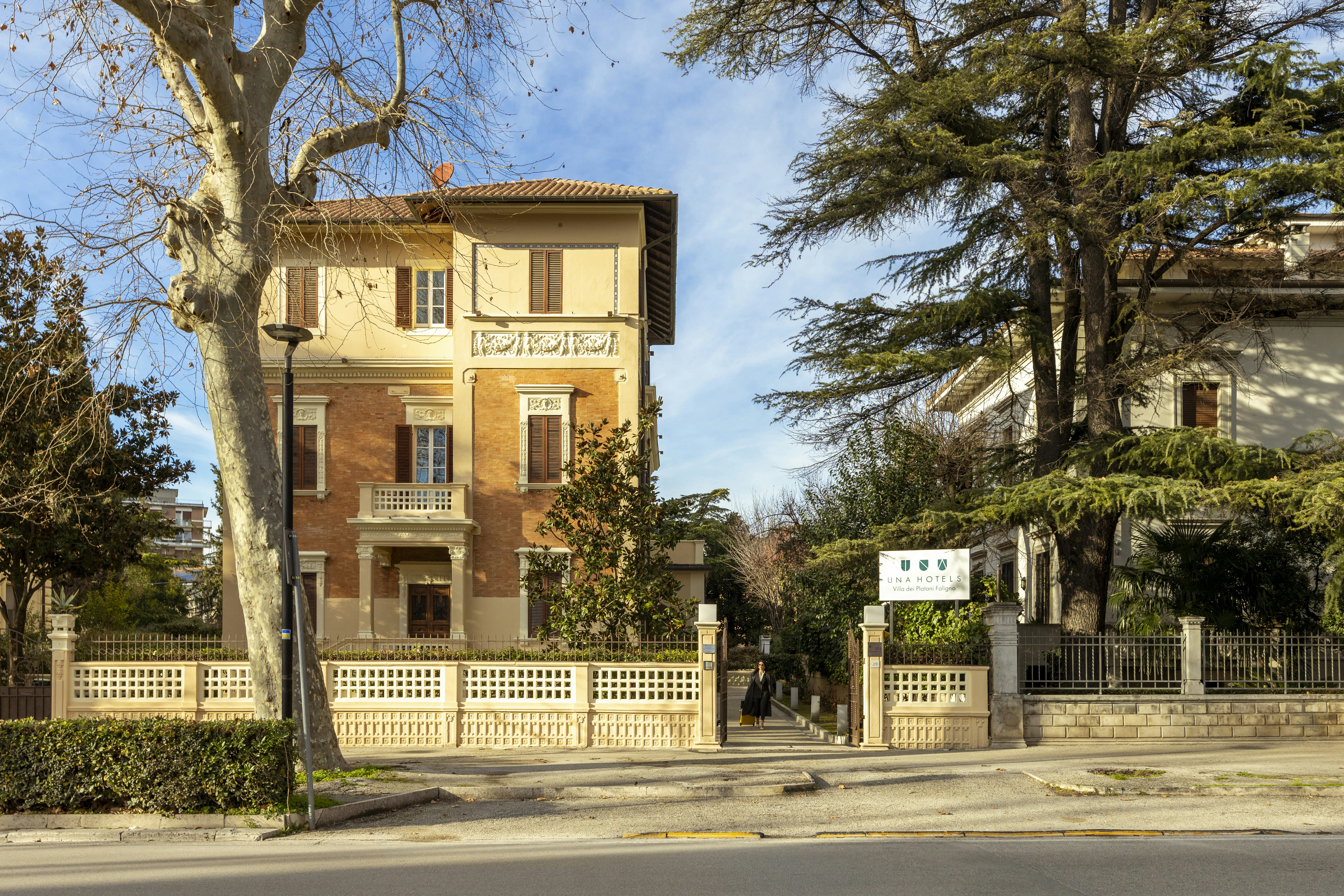 Villa Dei Platani 10/83
