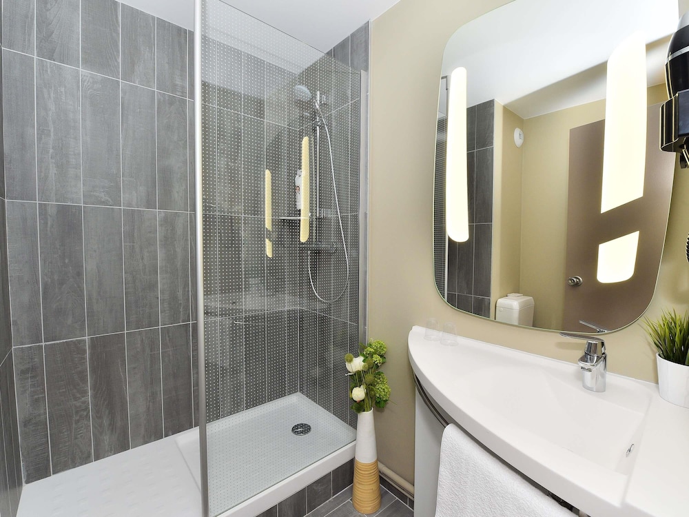 Ibis Beaune La Ferme Aux Vins 68/70