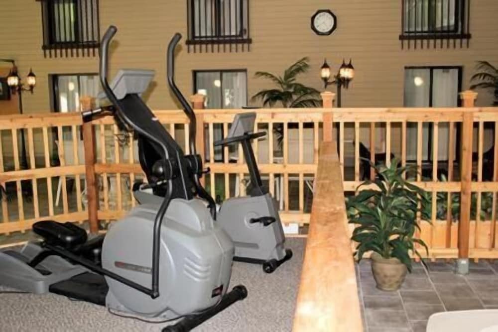 Lakeview Inn And Suites Thompson 21/28