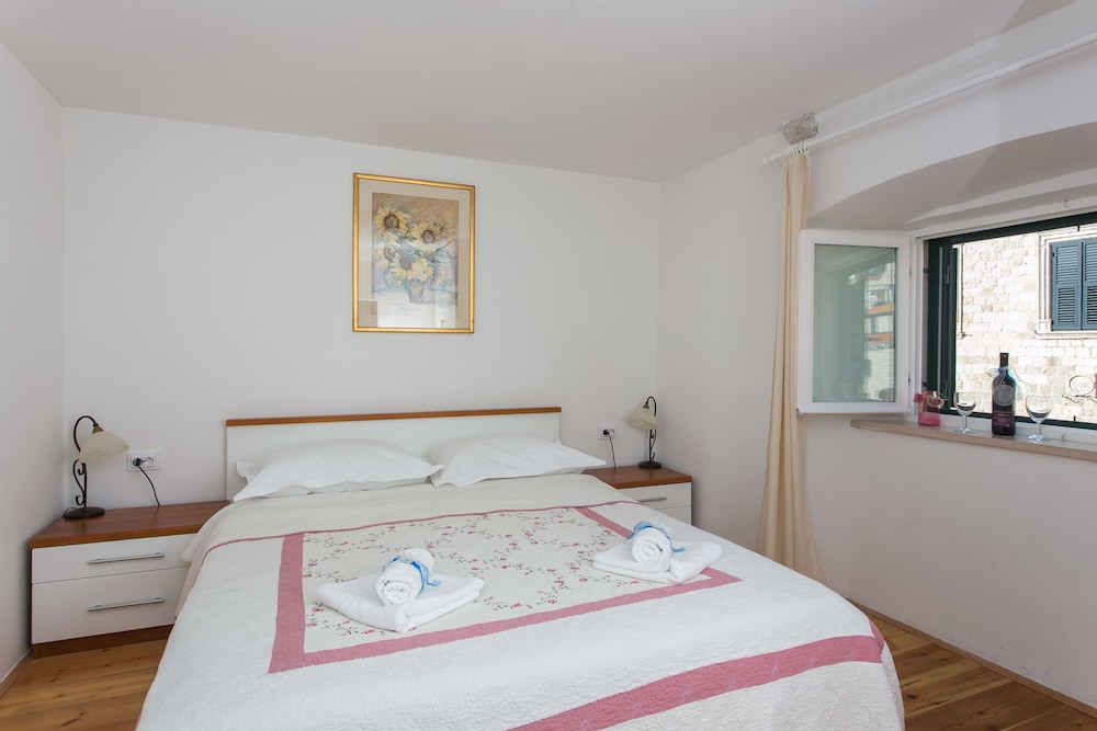 Lumin guesthouse 10/50