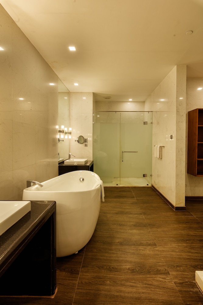 Courtyard, Double Bed، The Fortress Resort and Spa 3/3