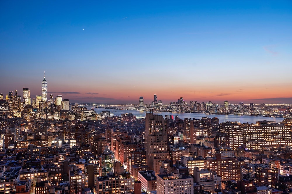 Hyatt Place New York / Chelsea 33/42