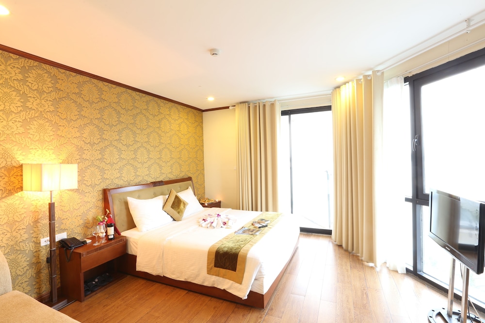 Sunset Westlake Hanoi Hotel 35/74