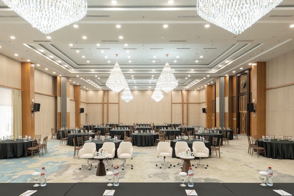 Myze Hotel Sumenep 18/22