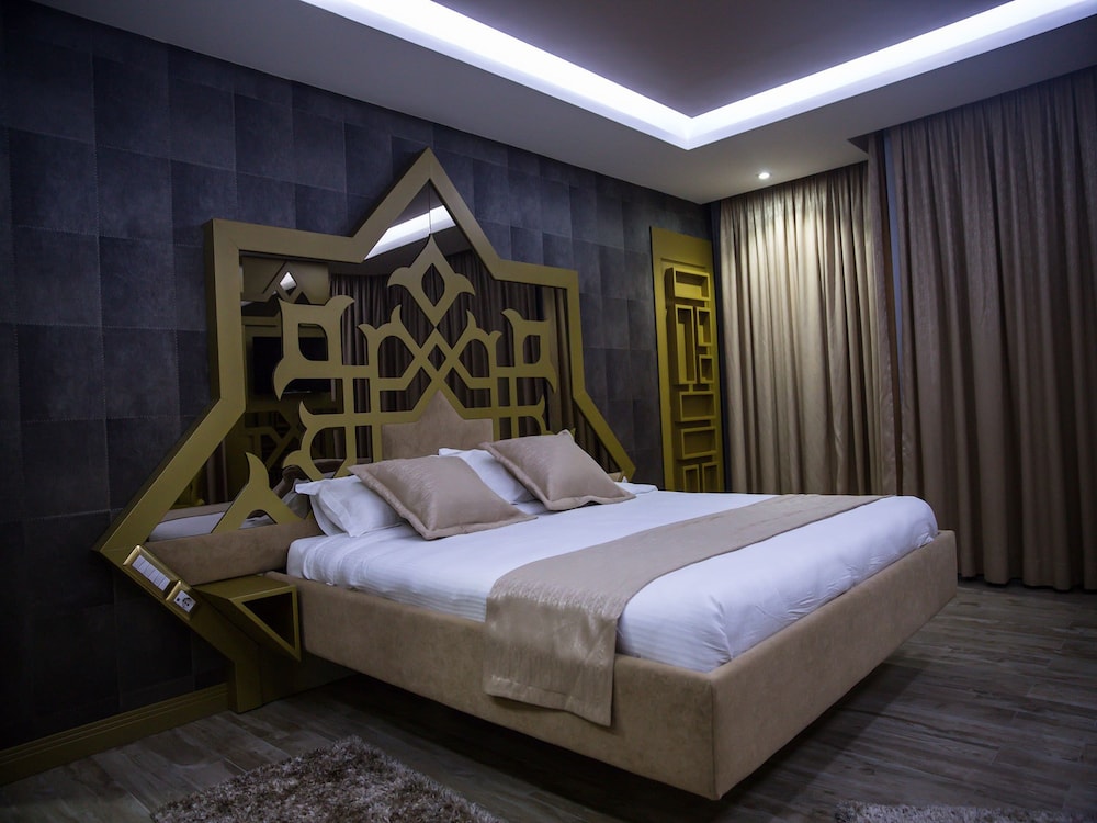 New W Hotel 27/50