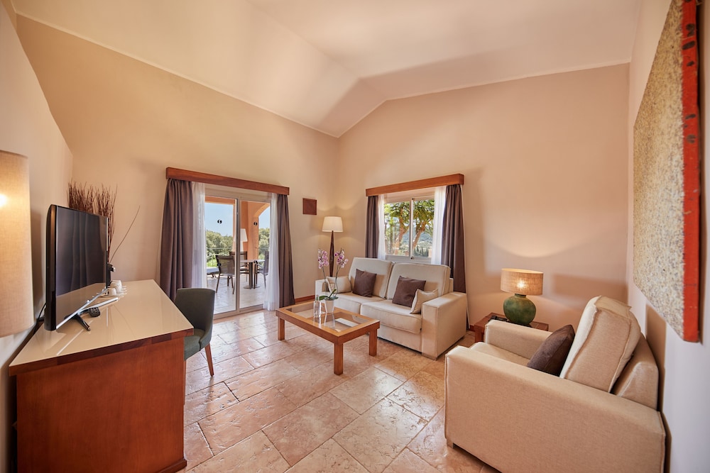 Pula Suites Boutique Resort 73/97