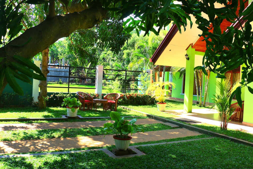 Nature Resort Tissamaharama 38/50