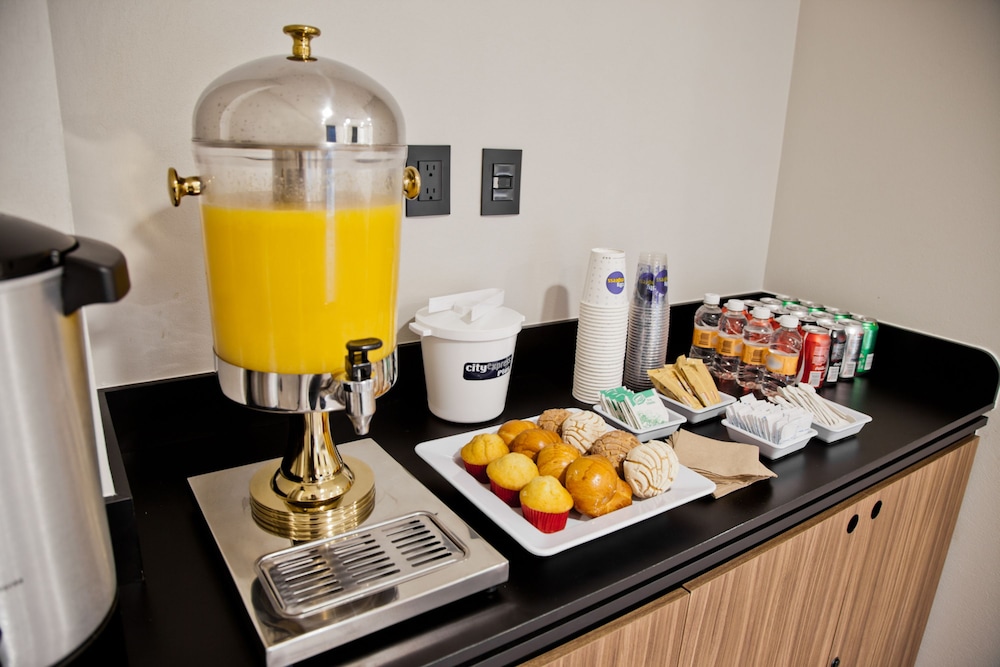 City Express Plus by Marriott Guadalajara Palomar 写真2