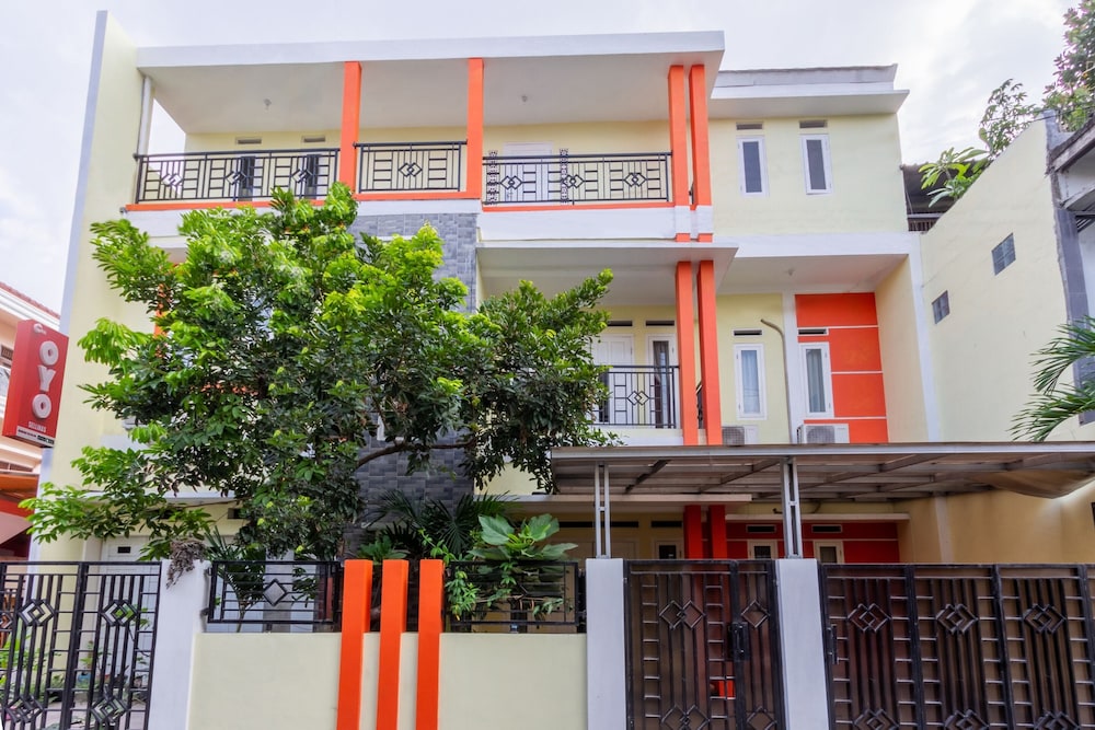 Hotel O Yogyakarta near Universitas Gadjah Mada formerly Sellinas Guesthouse photo3