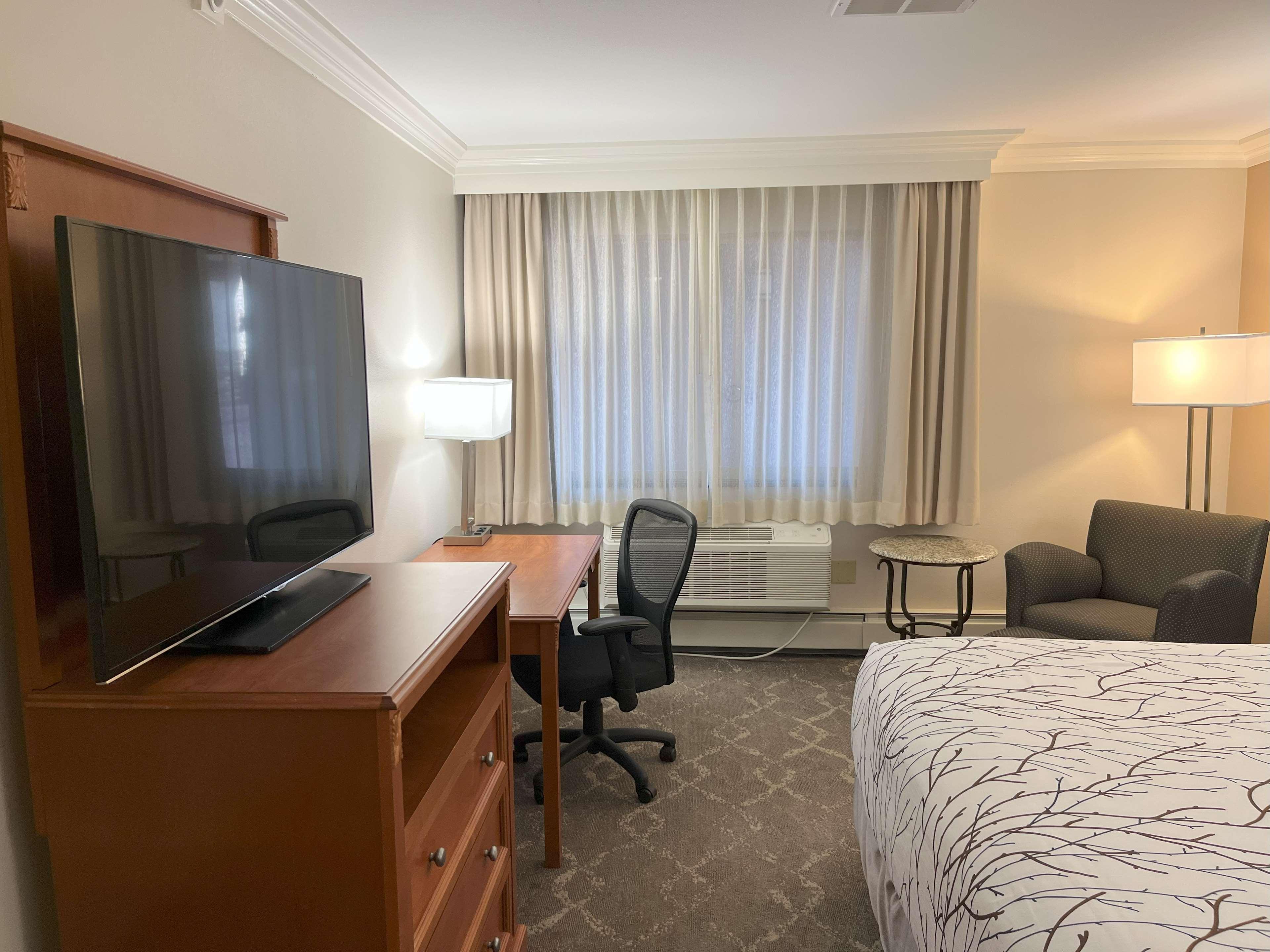 غرفة، Best Western Plus Silver Saddle Inn 5/6