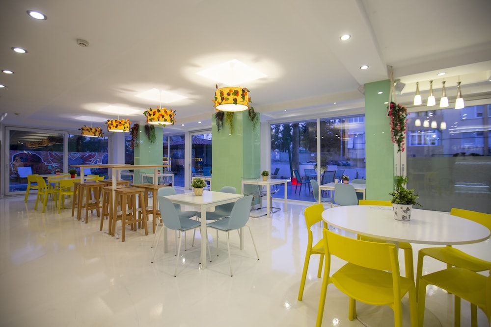 Mene City Hotel 57/70