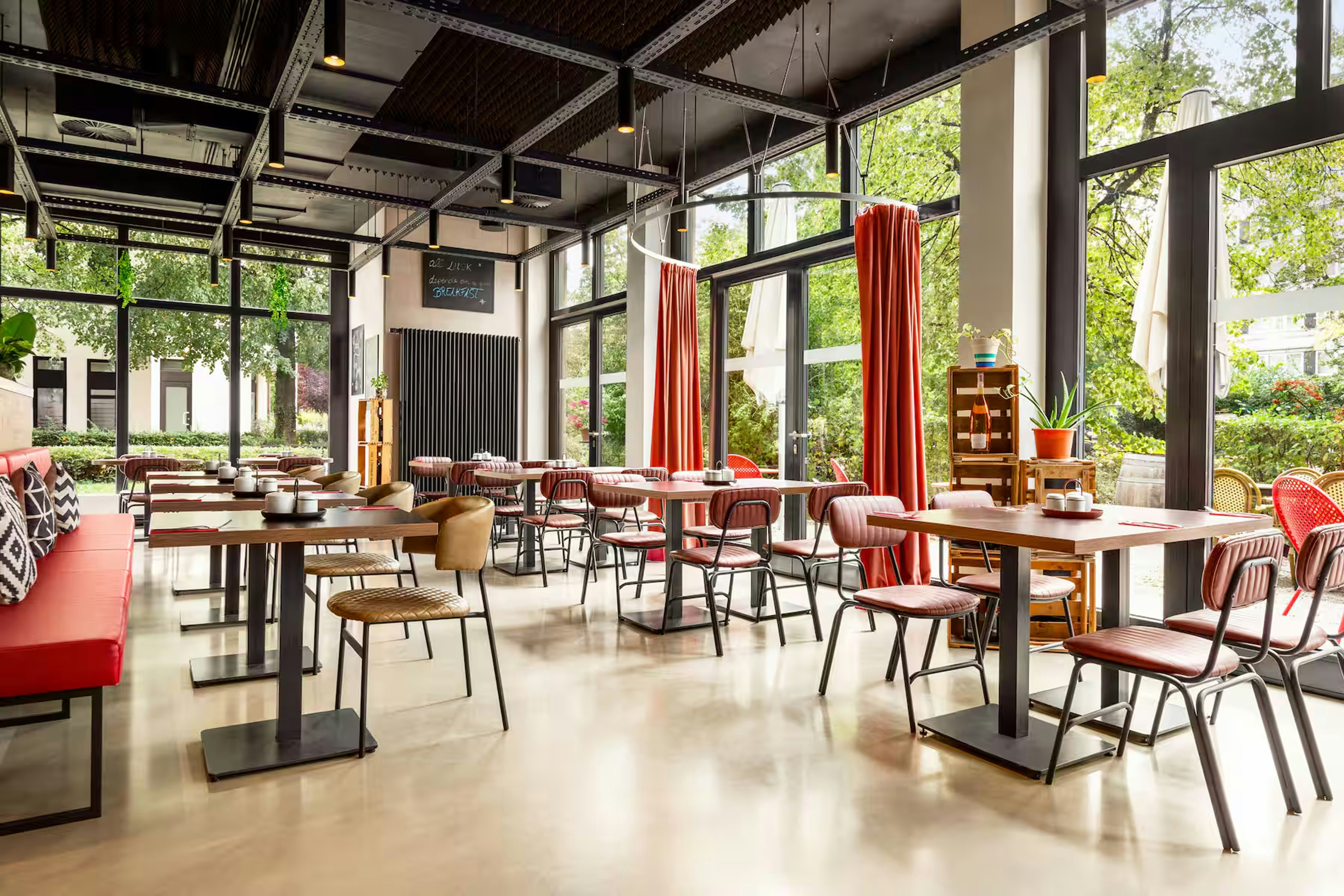 City Hotel MAX Munich West 39/53
