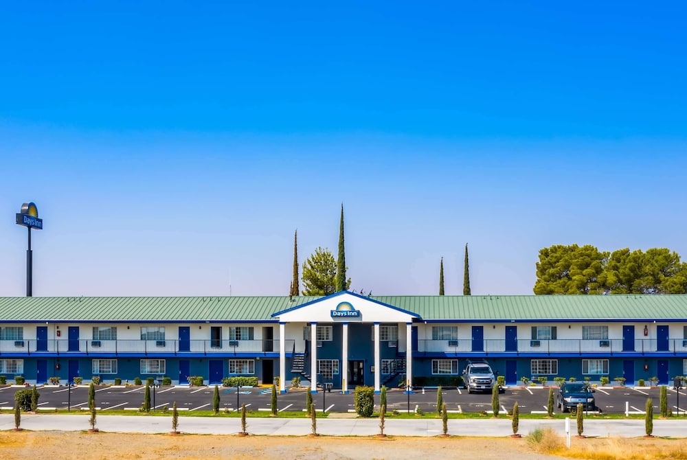 Days Inn By Wyndham Red Bluff 3/42