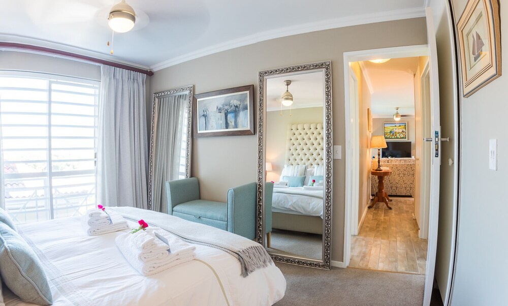 dk villas 1 Harbour View (Hout Bay) 3/50