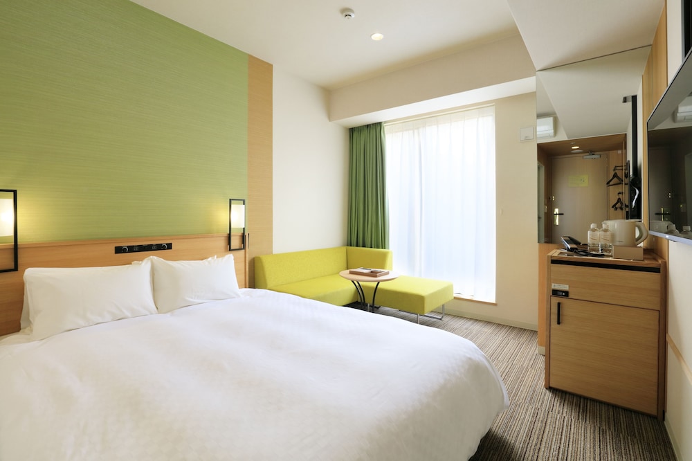 ROOM, DOUBLE BED