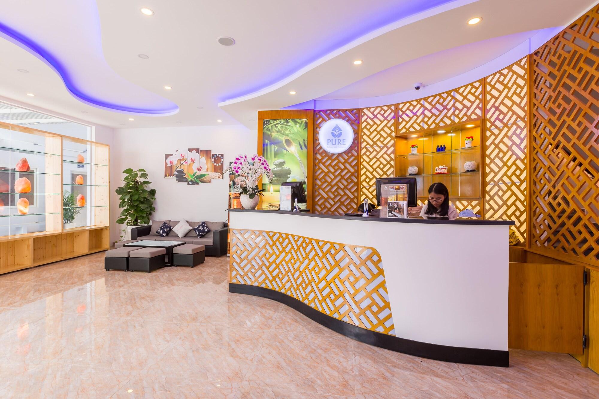 Hotel 175 4/95