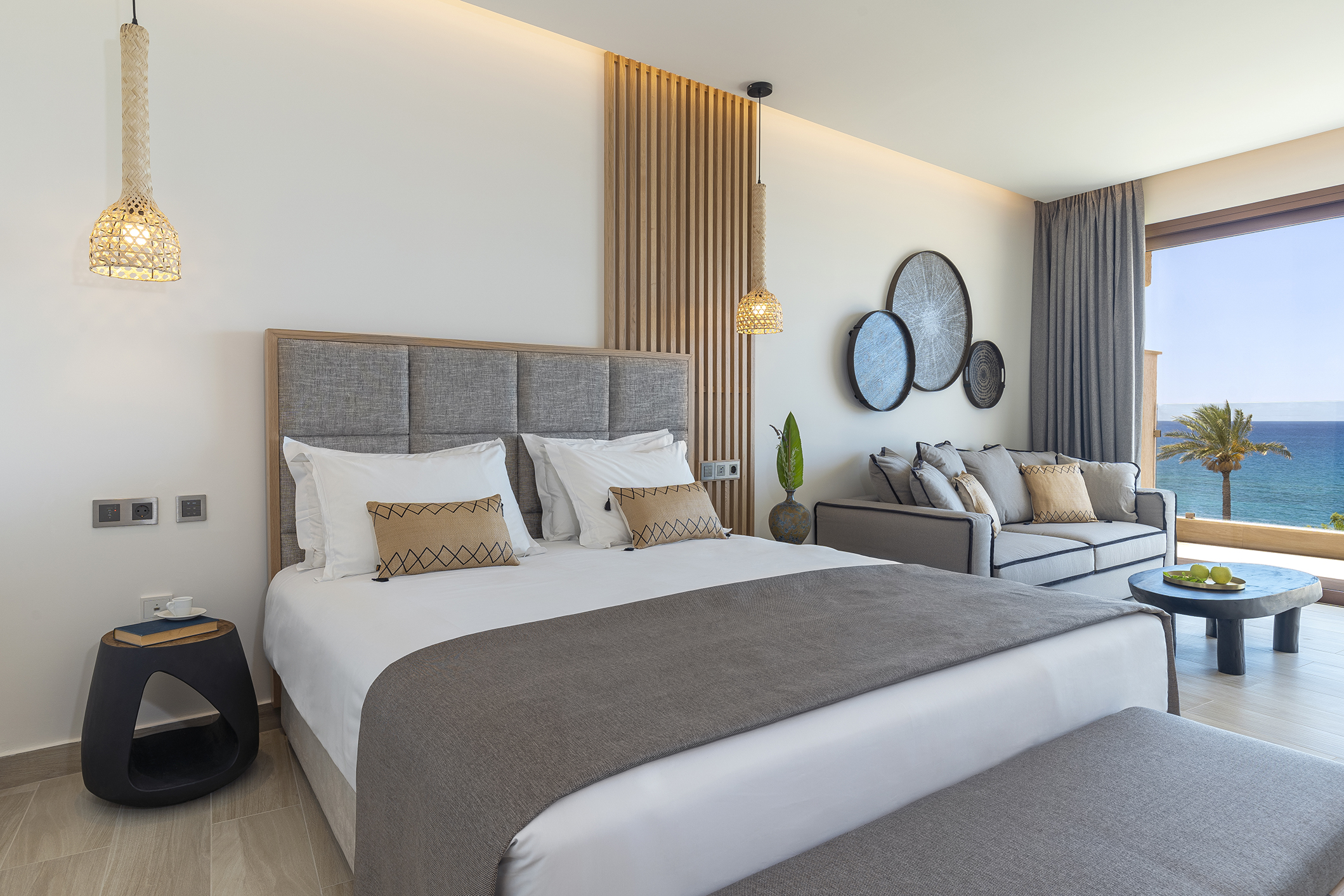 PREMIUM, DOUBLE BED, SEA VIEW