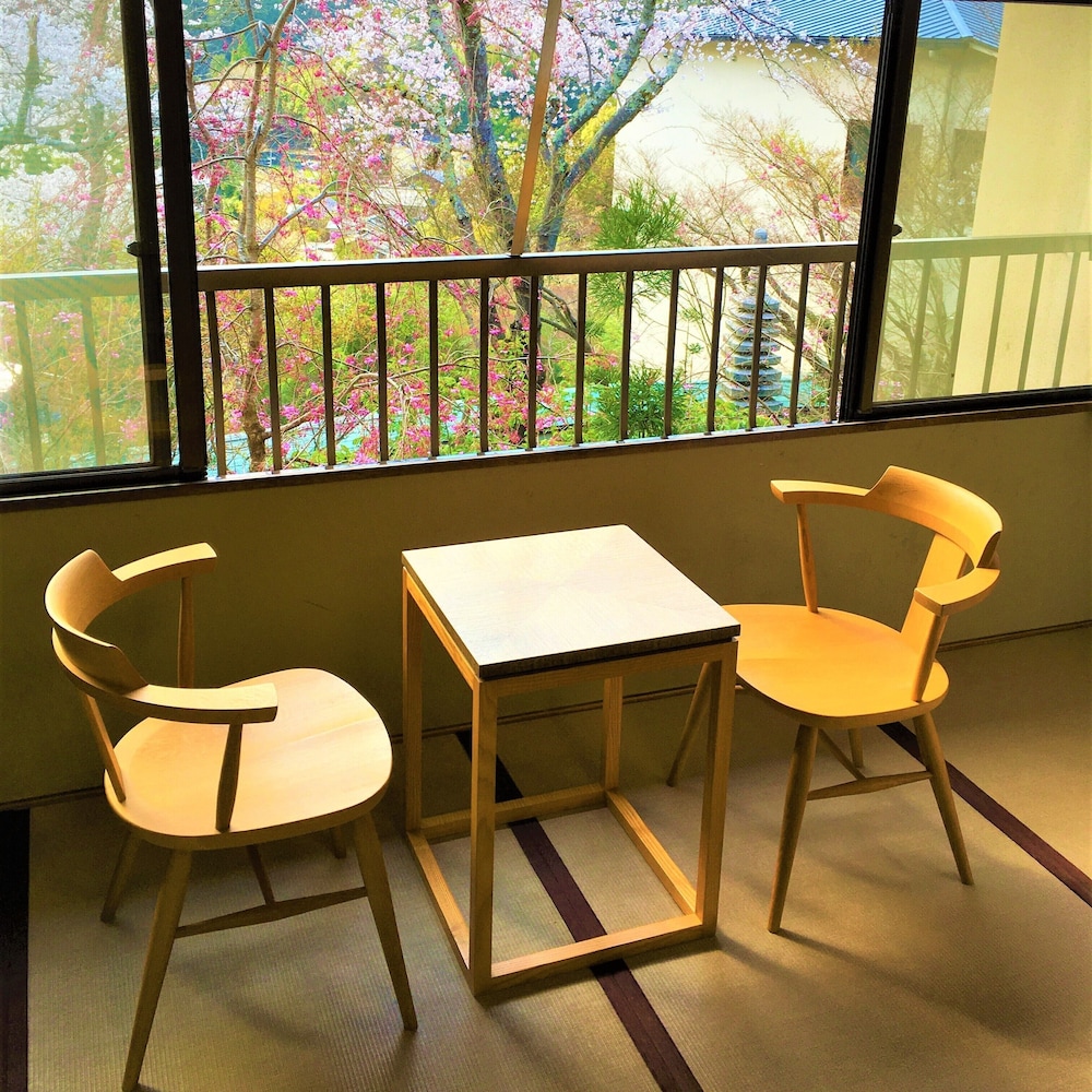 Ryokan Nenrinbo 32/50