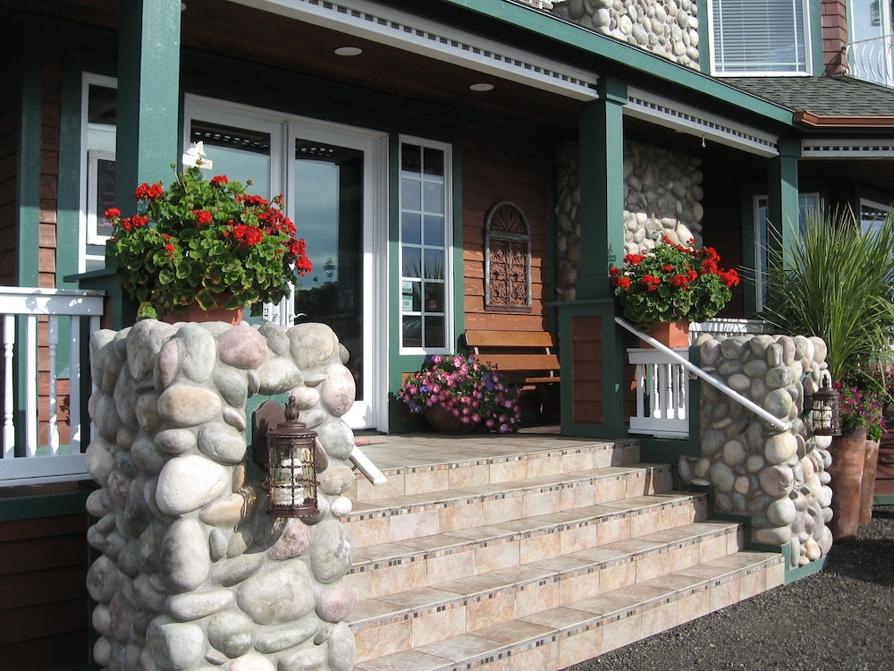 The Collins Inn And Seaside Cottages - Adults Only 6/77