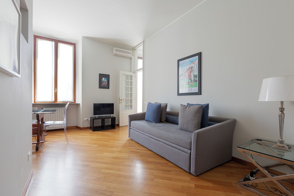 Brera Apartments In Garibaldi 17/50