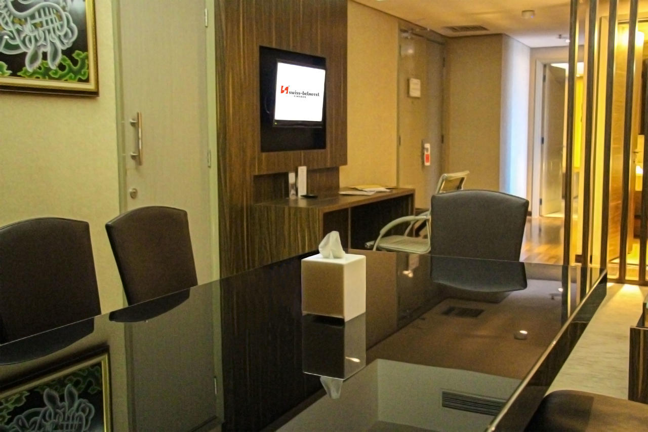 Swiss-Belhotel Cirebon 43/48