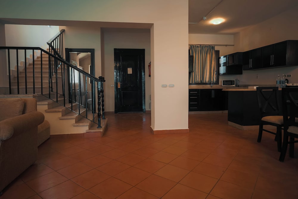 Cancun Sokhna Resort and Villas 48/72