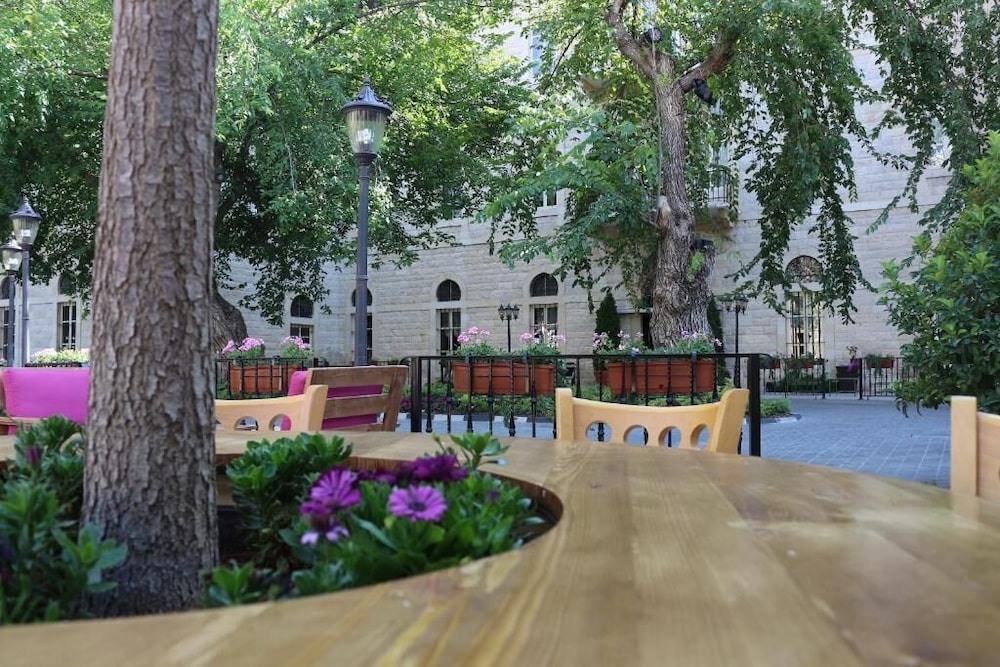 Grand Kadri Hotel Zahle 35/39