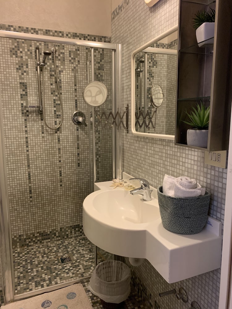 Villa Madana 25/27