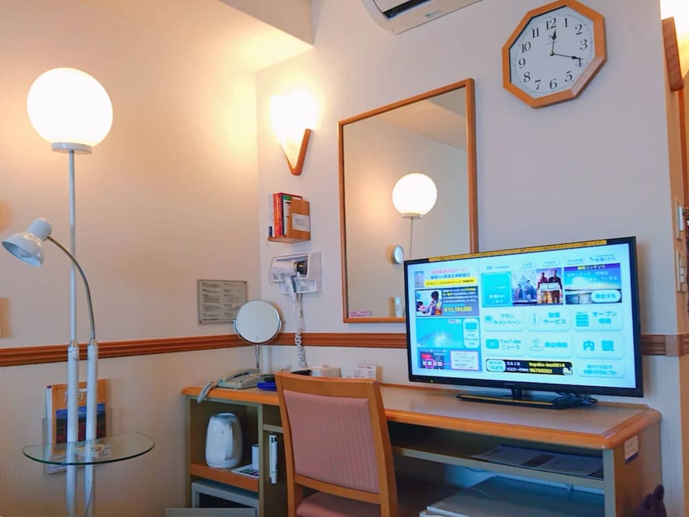 Toyoko Inn Toyama eki Sinkansen guchi No.1 47/67