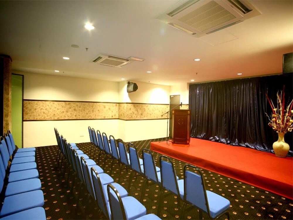De Garden Hotel 31/40