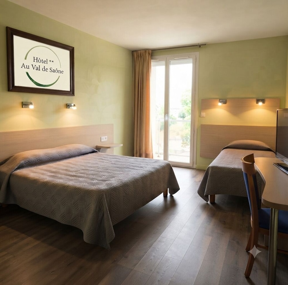Hotel du Val de Saone 32/59