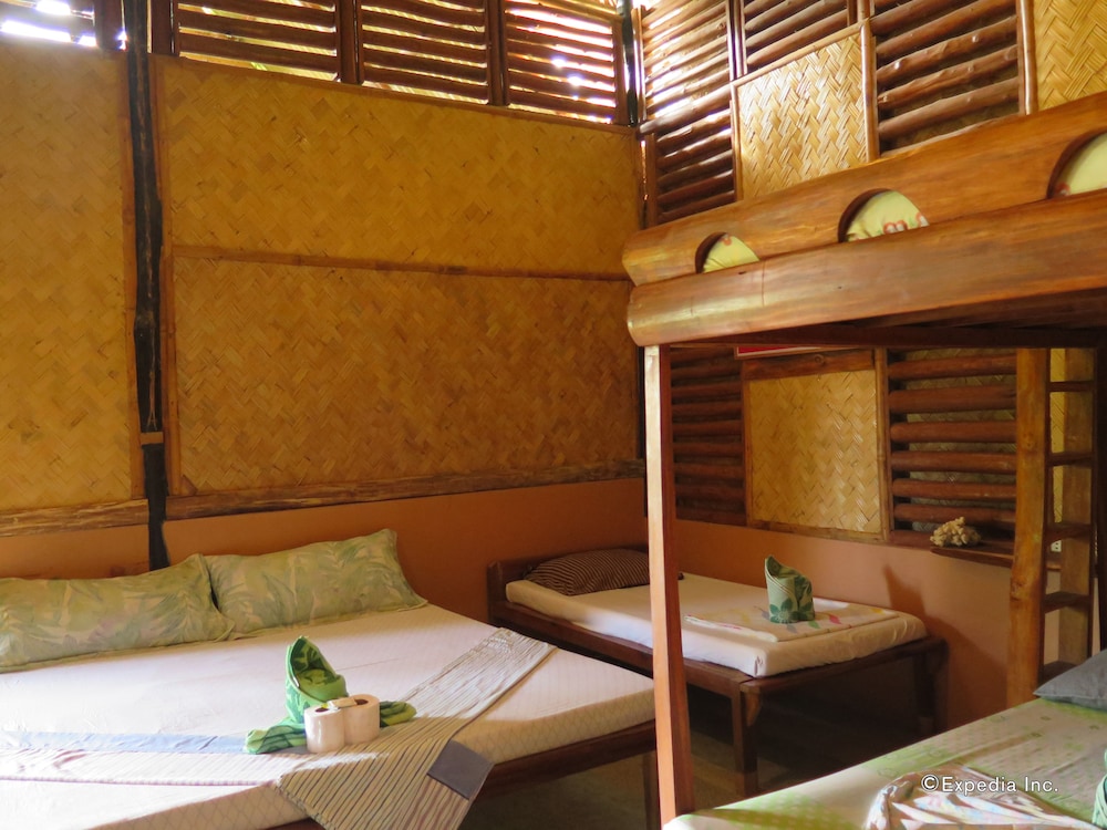 Novie Apos S Tourist Inn 29/50