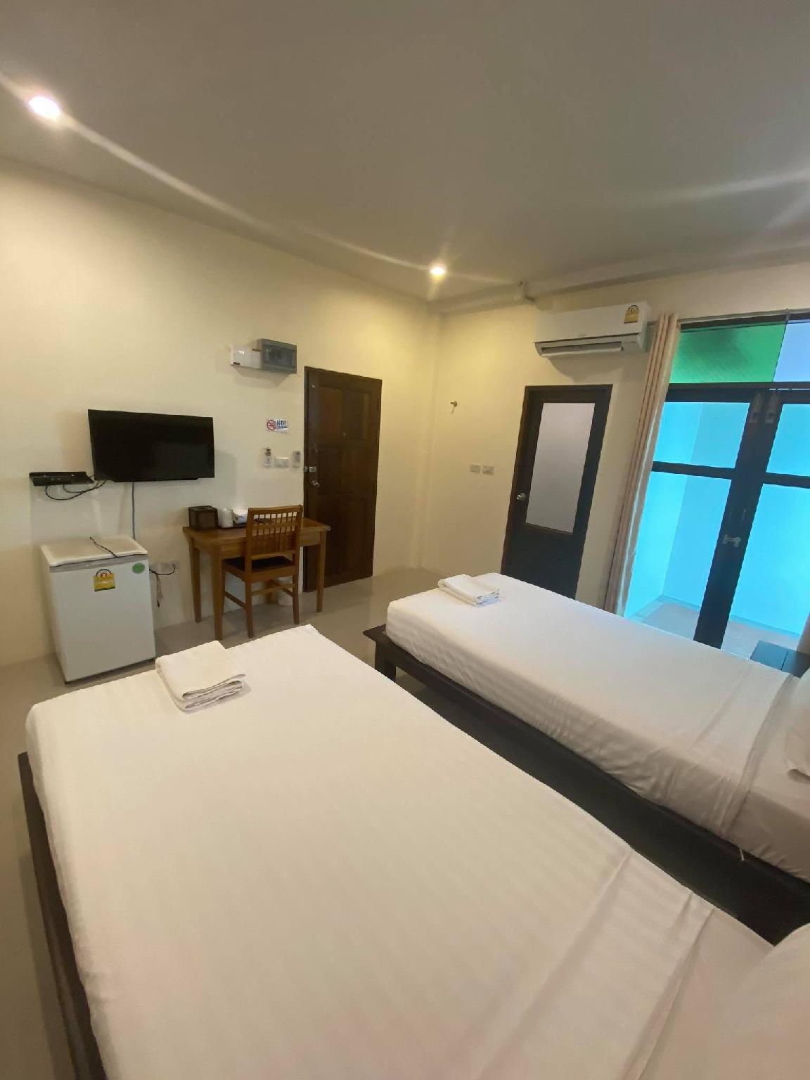 Superior, Twin Beds