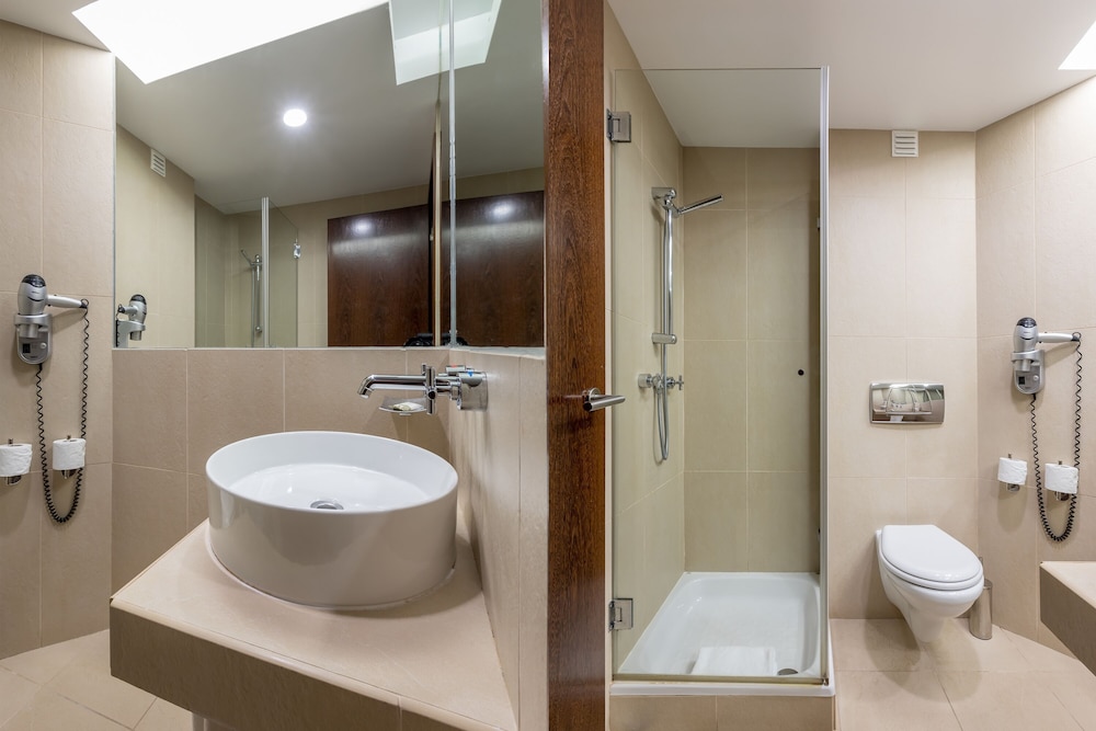 2 Bedrooms, Suite, 4 Beds, Sea View, Sofa