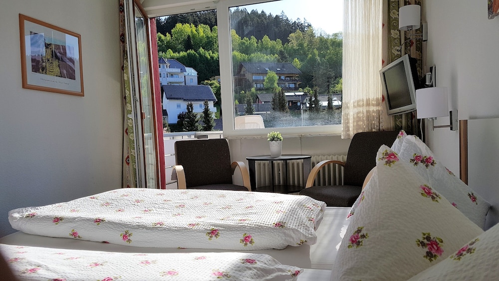 Hotel Pension Jägerstieg 28/42
