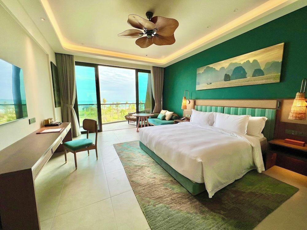 Angsana Quan Lan Ha Long Bay 12/48