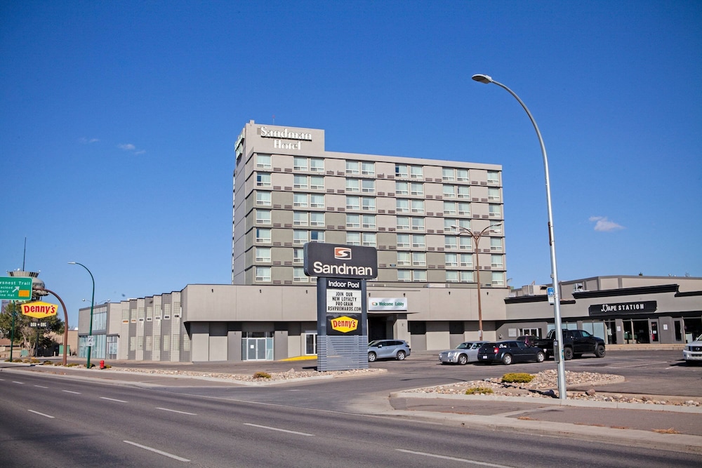 Sandman Hotel Lethbridge 4/46