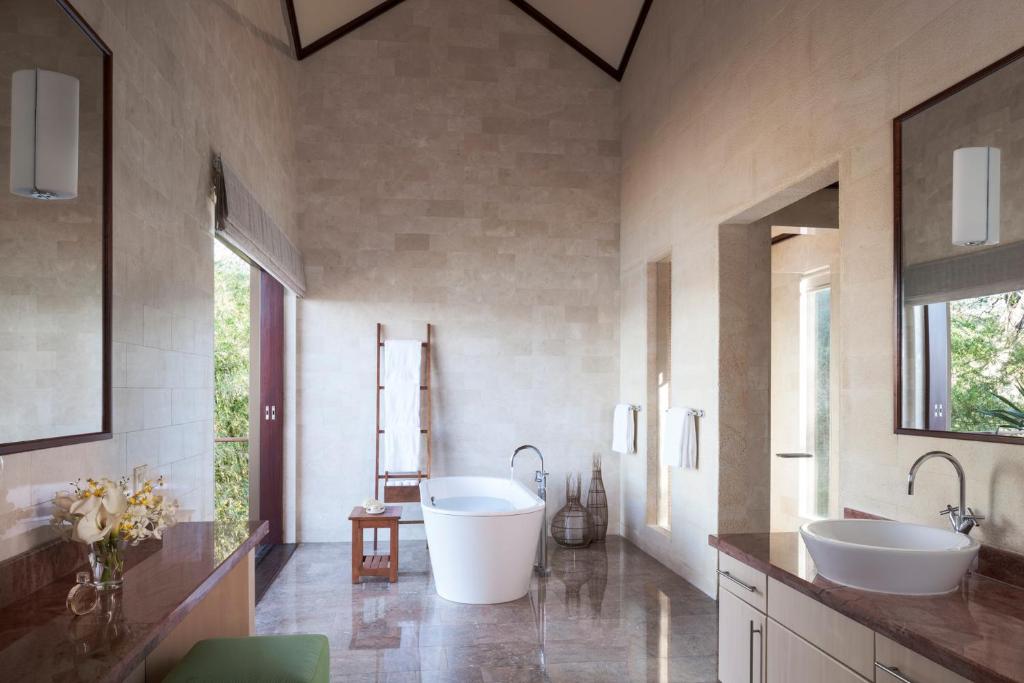 3 Bedrooms, Residence, House, Four Seasons Resort Peninsula Papagayo, Costa Rica 2/2