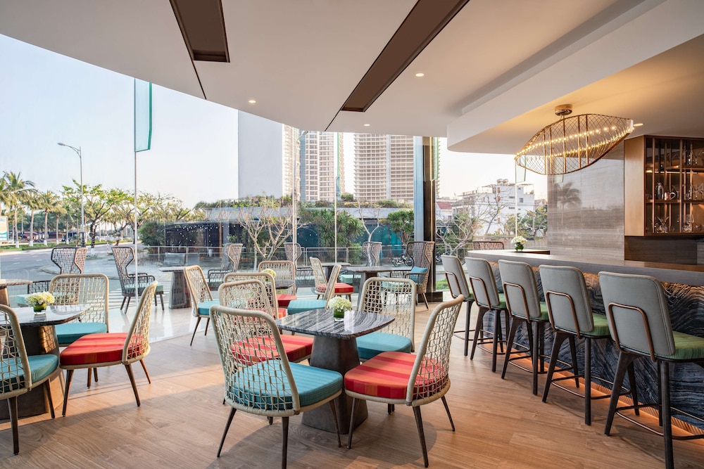 Radisson Hotel Danang 58/72