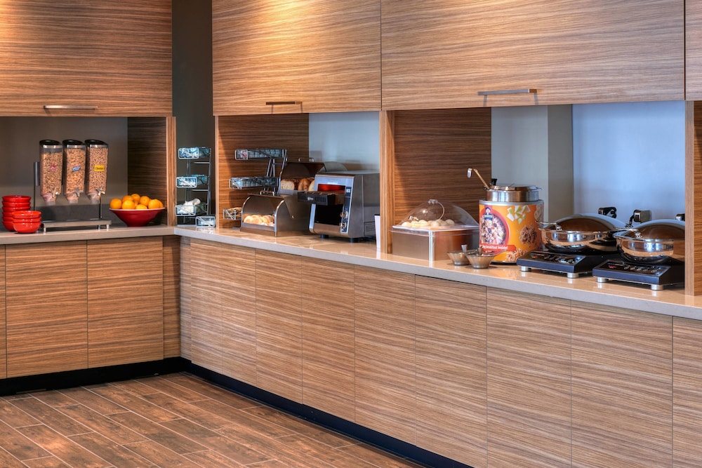 TownePlace Suites by Marriott Cleveland Solon 8/49