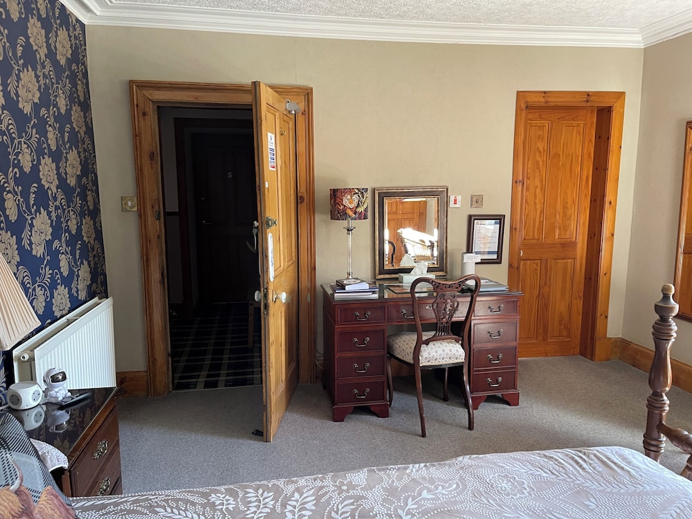 Dionard Guest House 28/46