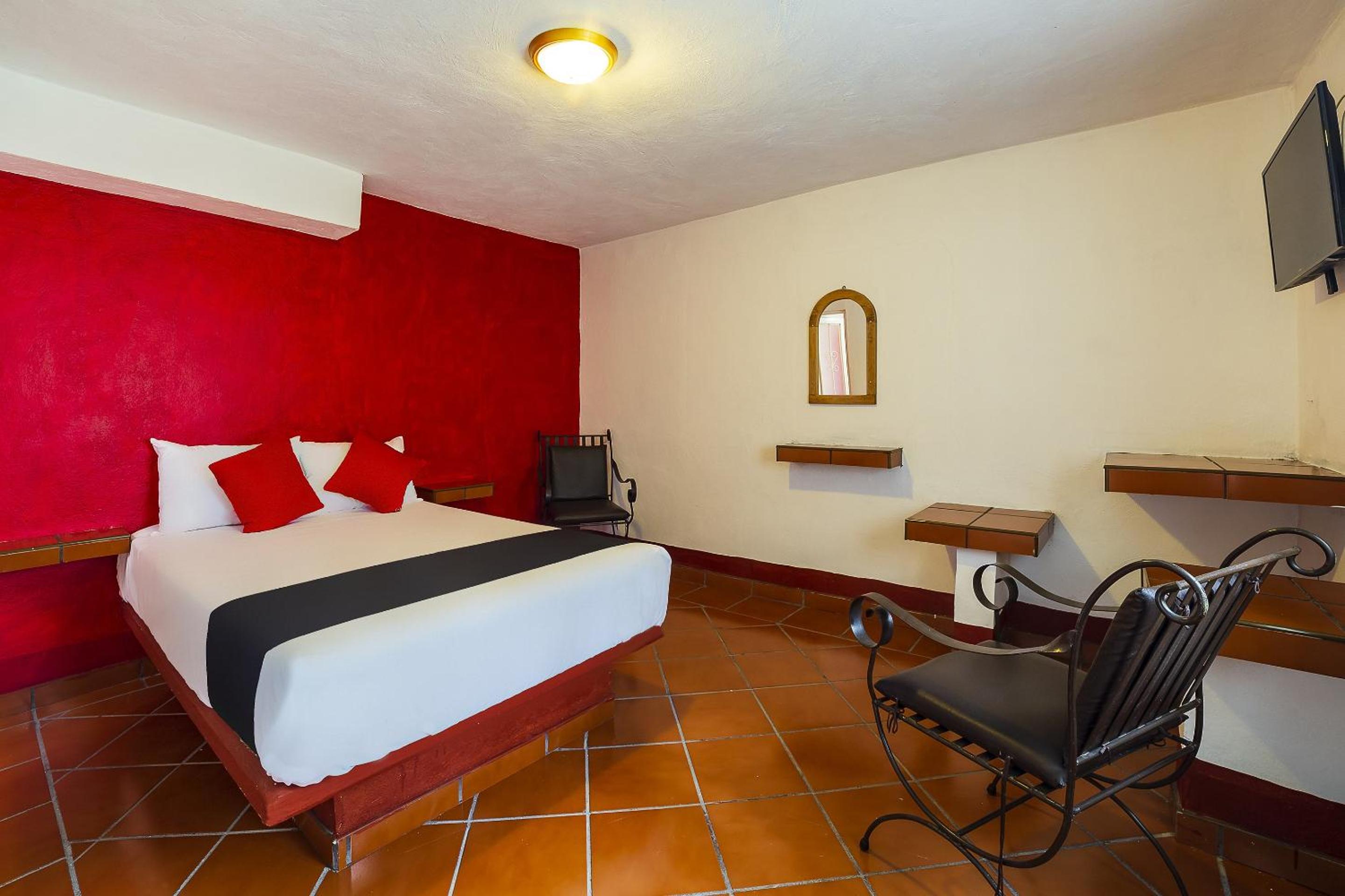 Capital O Hotel Meson Del Rio, Tepotzotlan 27/106