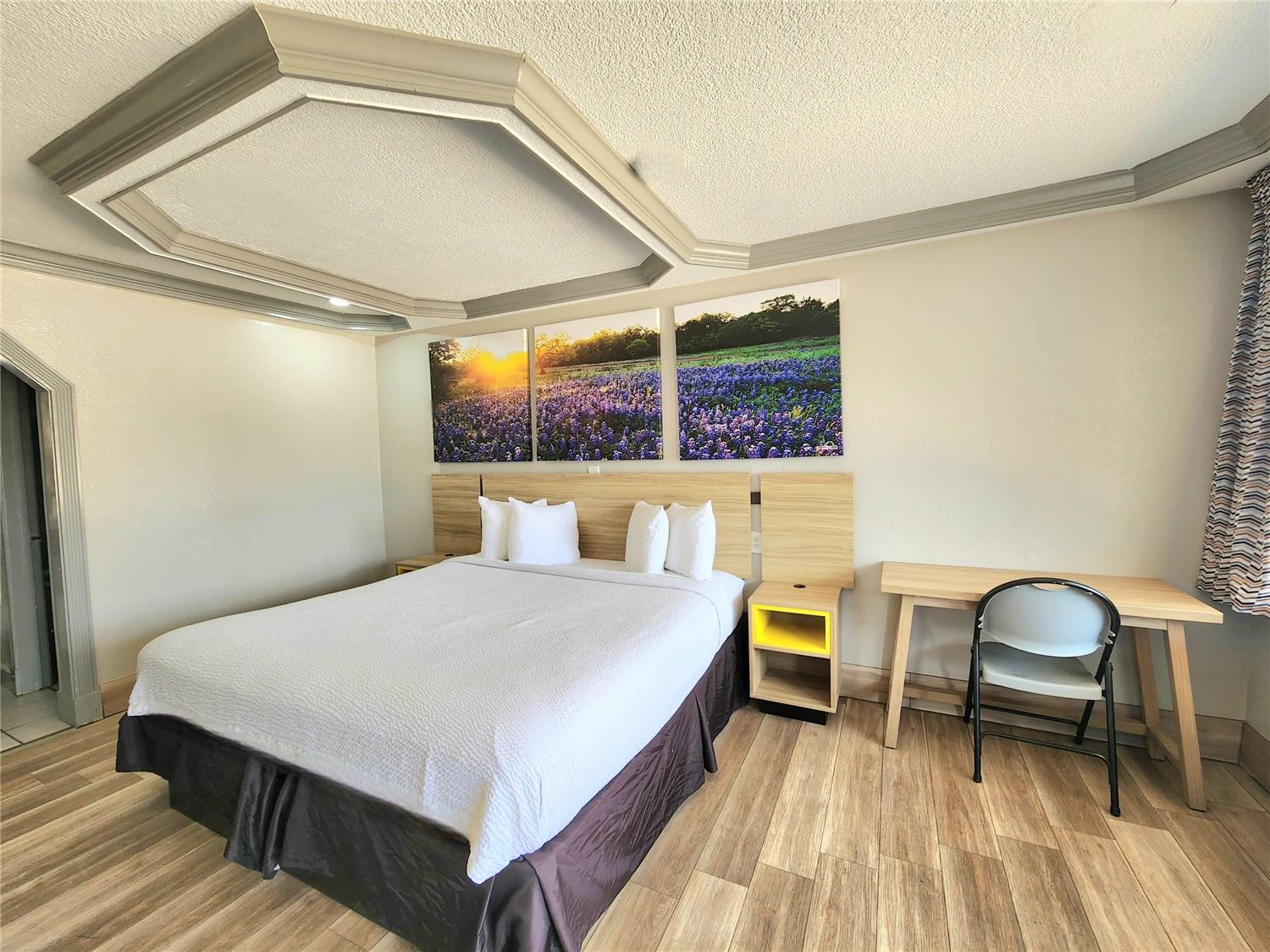 Days Inn by Wyndham Kenedy/Karnes City 10/23