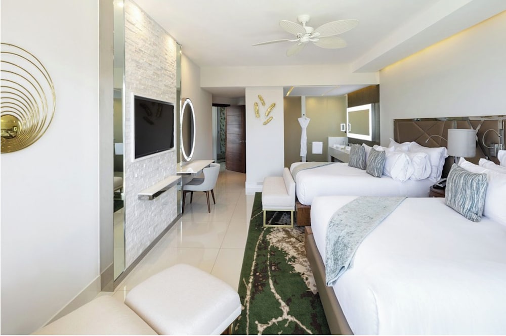 Garza Blanca Resort Spa Los Cabos 30/85