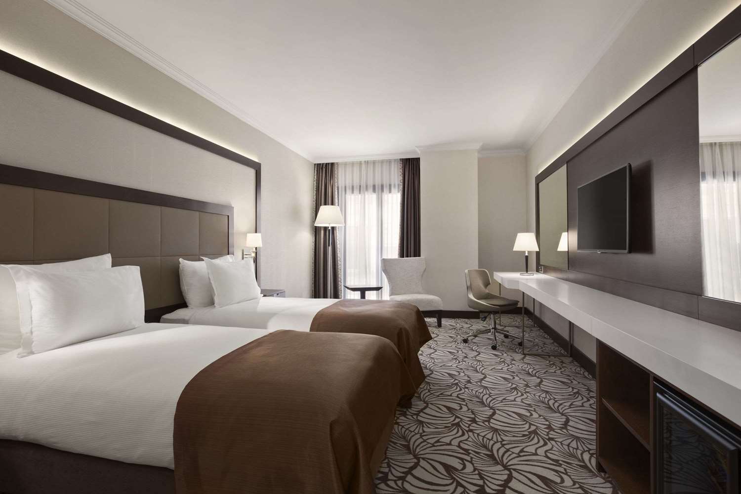Ramada Hotel & Suites by Wyndham Istanbul Merter 7/24
