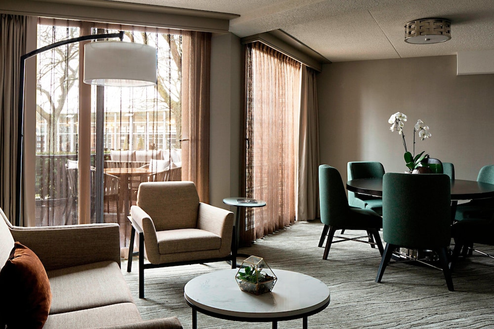 Lincolnshire Marriott Resort 38/66